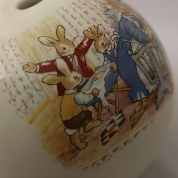 Vintage Ceramic Bunnykins for Royal Doulton Christening Money Bank with Stopper - Picture 3 of 5